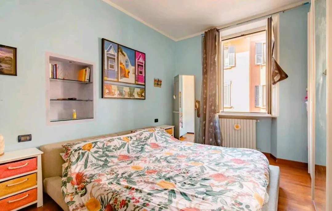 A Quiet And Loving Gem In The Center Of Milan Apartment